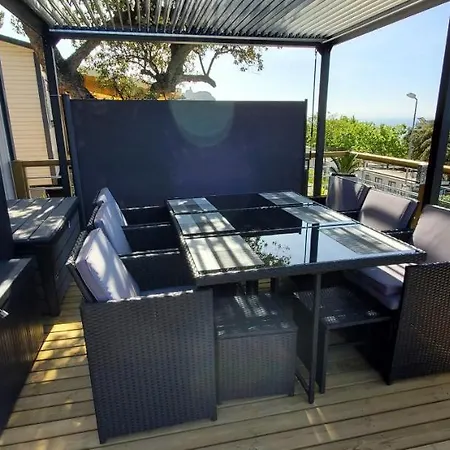Mobil-Home Haut De Gamme Les Pieds Dans L'Eau مكان تخييم